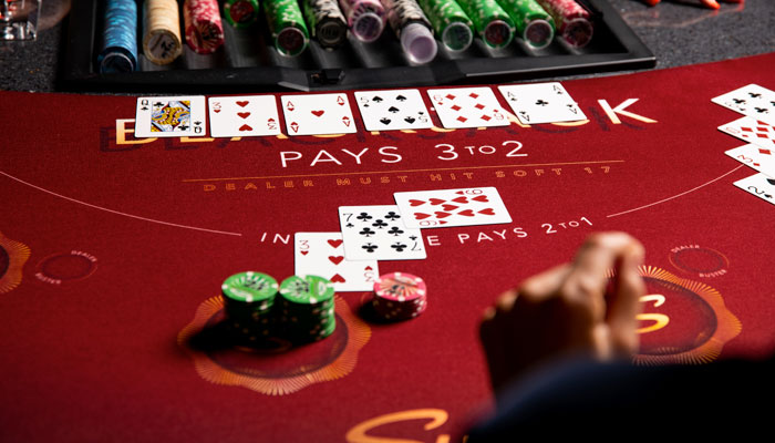 Blackjack - Tổng hợp 100 game Casino mà bạn nên biết